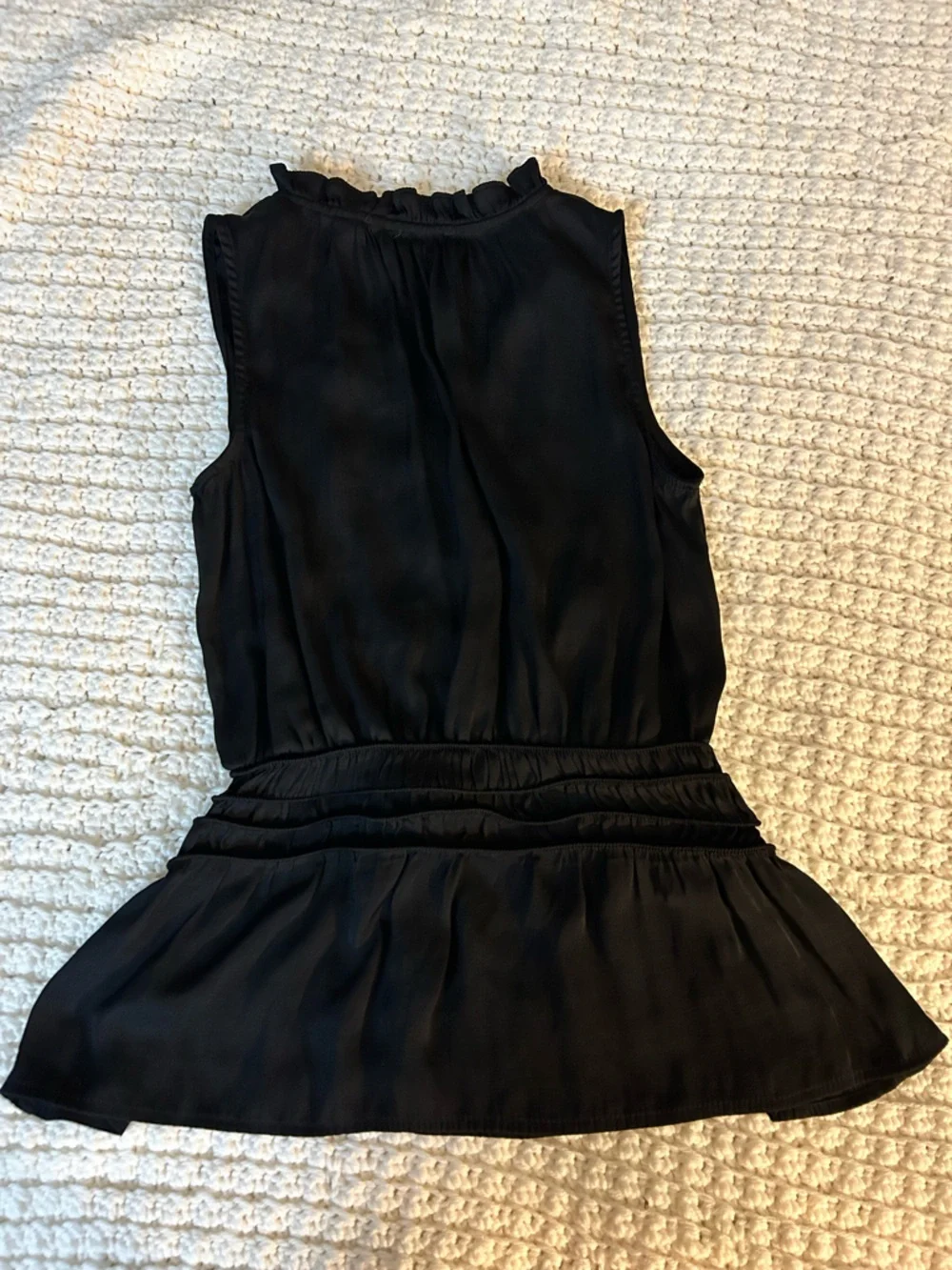 Tahari Black Sleeveless Peplum Ruffle-Trim Camisole